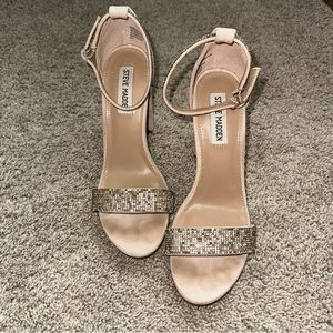 Carrson Heeled Rhinestone Sandal - GUC